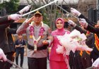 Tradisi Pedang Pora Sambut Kombes Pol Danang Resmi Jabat Kapolresta Malang Kota