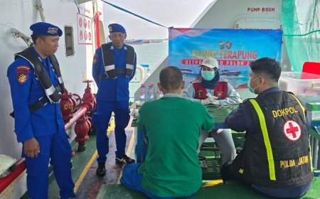 Ditpolairud Polda Jatim Gelar “Klinik Terapung” Layani Nelayan dan Pengguna Jasa Perairan