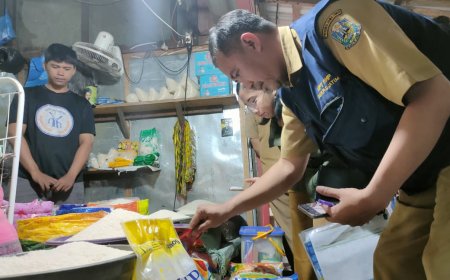 Harga Beras Premium Melonjak, Satgas Pangan Polda Jatim Sidak ke Pasar Pucang Surabaya