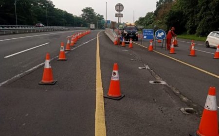 Ini Fungsi Penting Traffic Cone yang Wajib Pengendara Tahu